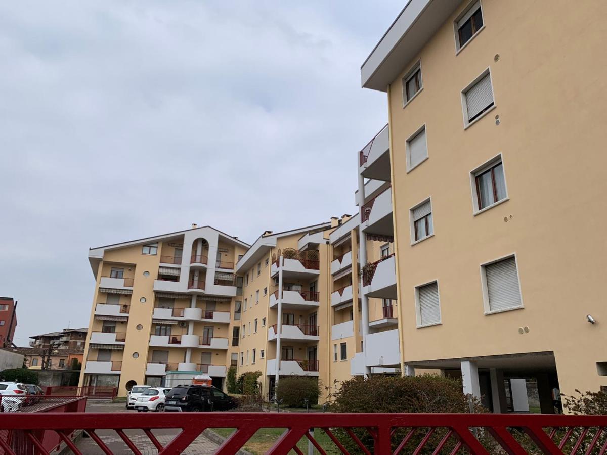 Bellissimo Appartamento Riservato Vicino Al Centro เวโรนา ภายนอก รูปภาพ